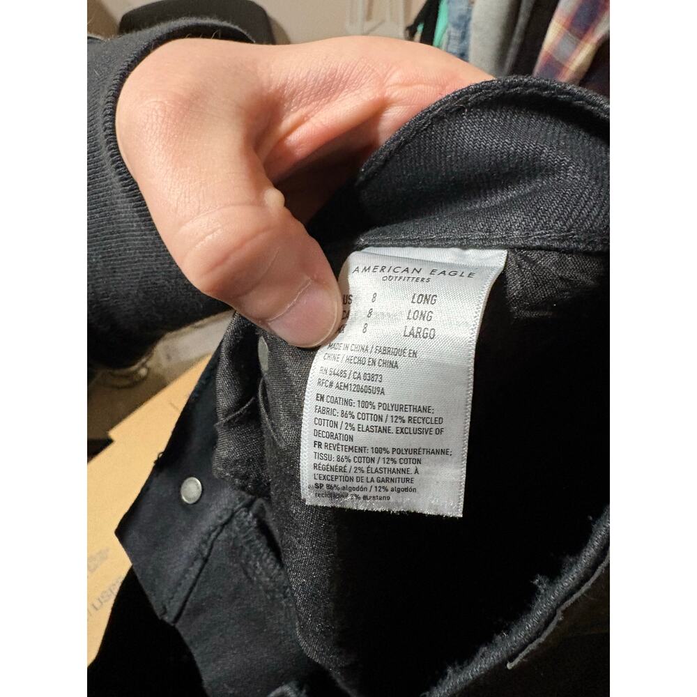 American Eagle NWT Super High-Rise Baggy Straight jeans in coated black 8 long‎ - Picture 7 of 7